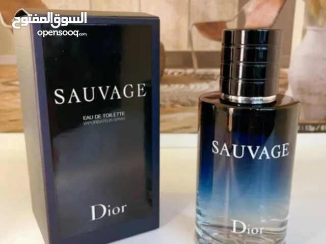 عطر سوفاج الرائع عطر سوفاج من ديور هو عطر رجالي يتميز بكونه مزيجًا قويًا ومُنقّيًا من الانتعاش والج