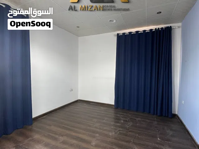 250 m2 5 Bedrooms Townhouse for Sale in Basra Other
