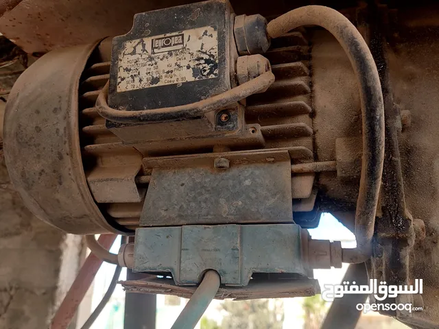 ونش رفع ايطالي أصلي  1 فاز مستعمل  بحالة ممتازة