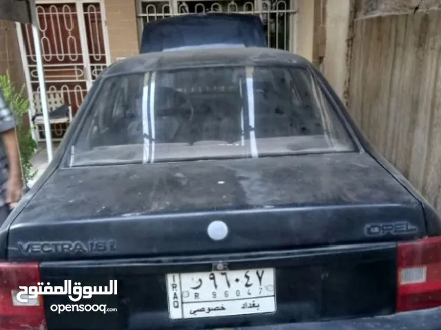 اوبل فكترا 1992