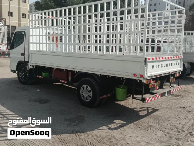 نقل عفش +فك وتركيب + وانيت نقل جميع انواع الغرف مع نجار