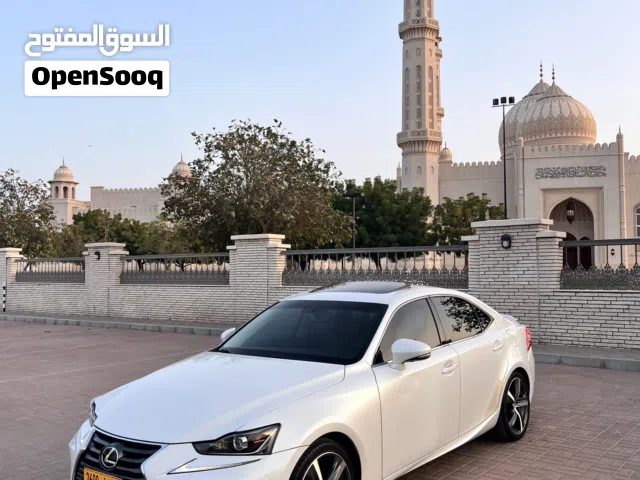 لكزس is200 خليجي وكالة عمان مستخدم ثاني