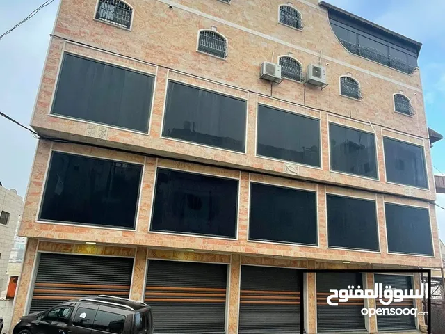 محلين مميزين للإيجار