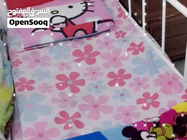 سرير اطفال