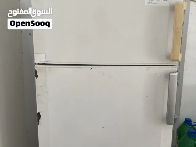 ثلاجة بيكو 298 لتر مع فريز 162 لتر عادية أمورها ممتازة من الناحية الفنية