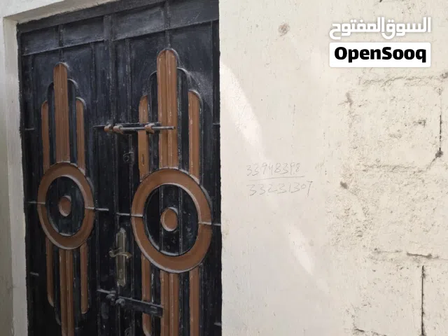 ACCOMMODATION SUITABLE FOR WORKERS.... FAMILIES