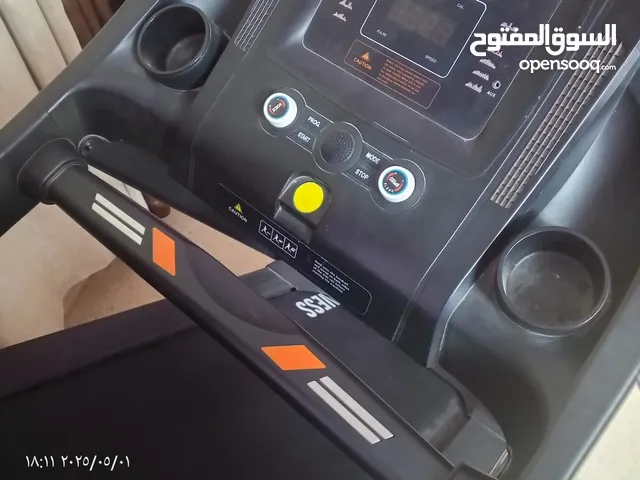 جهاز رياضه وجهاز تكسير دهون الجهاز ما في اشي وفي سمعات داخليه للبيع التواصل علي واتساب علي الرقم