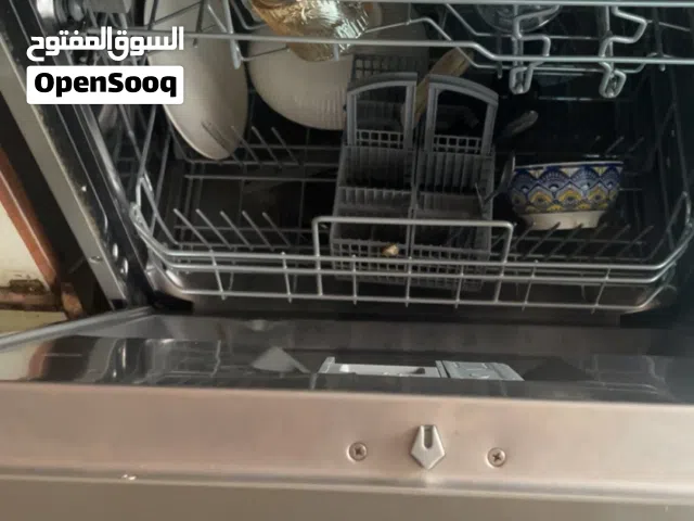 استخدام 7. شهور