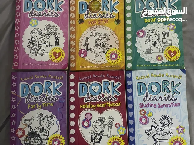 سلسله كتب (dork dairies)