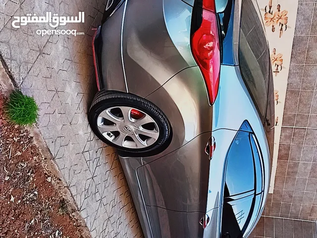 Used Hyundai Avante in Zarqa