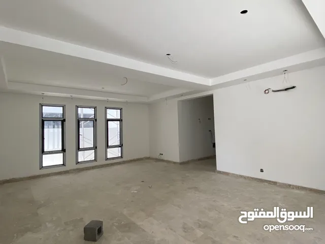 400 m2 5 Bedrooms Villa for Sale in Muscat Al Maabilah