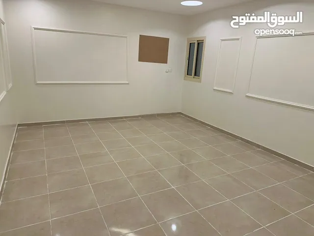 180 m2 4 Bedrooms Apartments for Rent in Mecca An Nawwariyyah