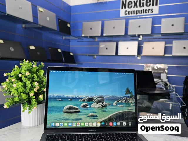 Apple MacBook Air A2337  Year 2020 Apple M1 Processor 8GB RAM 250GB SSD 13.3 Inch display size