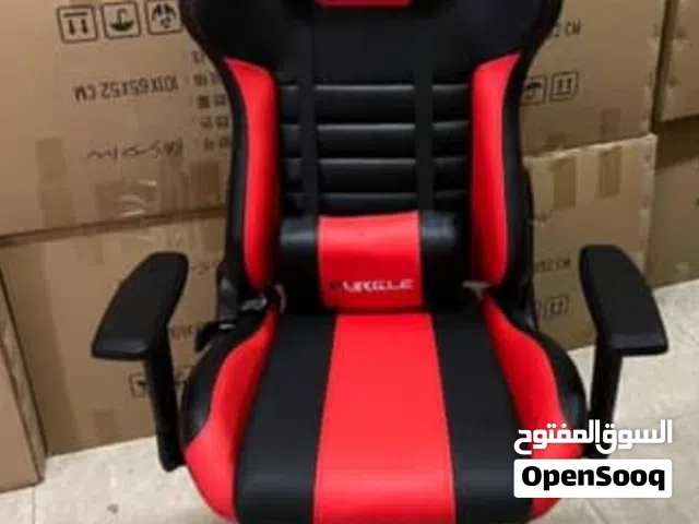 كرسي لشركه فورجل العالميه كرسي جديد الاستعمال فقط ثلاث اسابيع السعر خسارة لان مستعجل علا بيعته