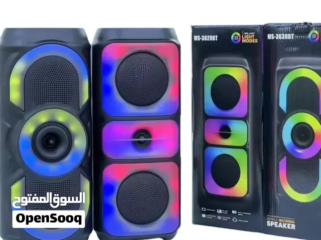 سماعه بلوتوث 5"صوت نقي. مضيئه جميع المداخل وراديو بطاريه ليثيوم