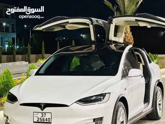 Tesla x 2018 D75. 6 Seats ايرباغات مو فاتحه اصليه