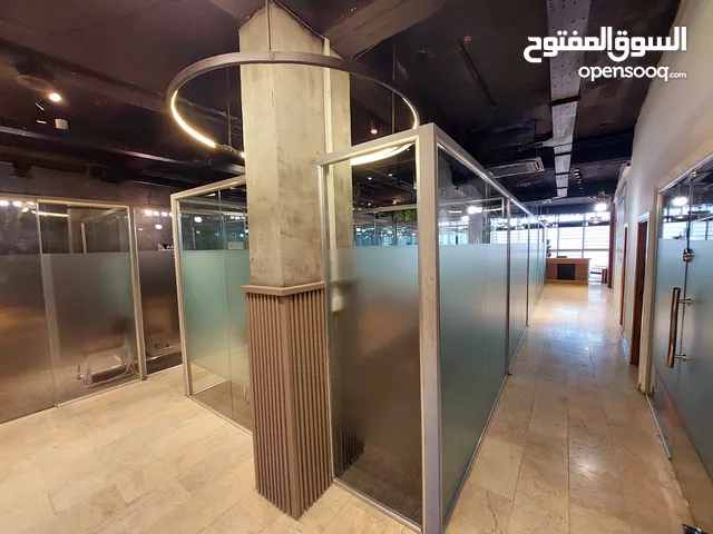 مكاتب مؤثثة كاملة في المنصور
