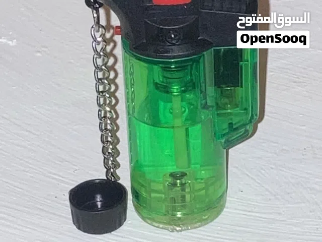 قداحا بلون الاخظر