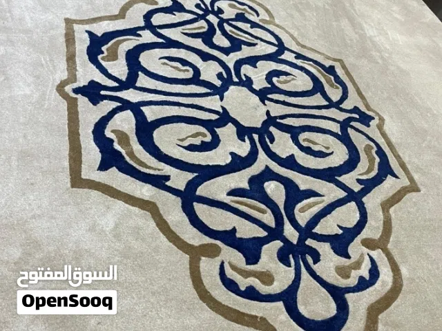 اثاث ومفروشات