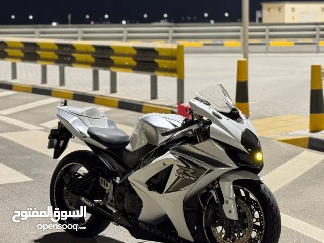 للبيع gsxr1000