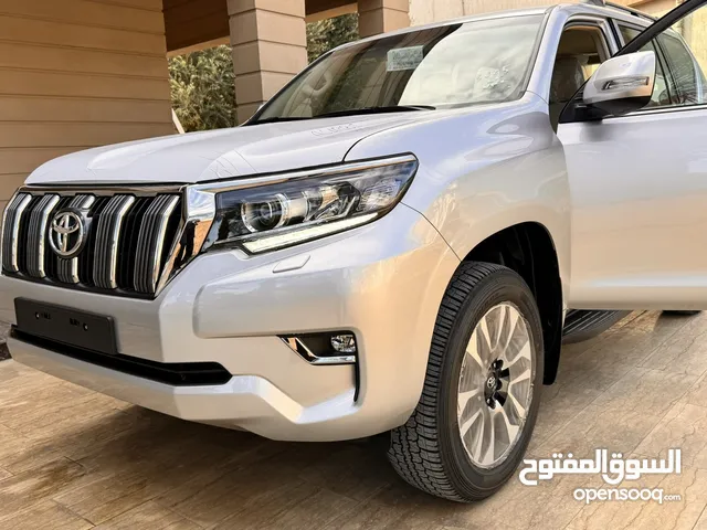 New Toyota Prado in Misrata