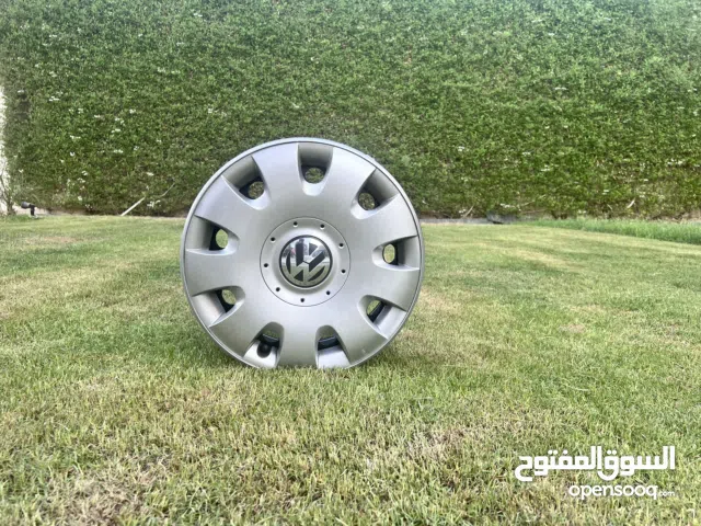 4 Jantes + 4 enjoliveurs Golf V 15 pouces