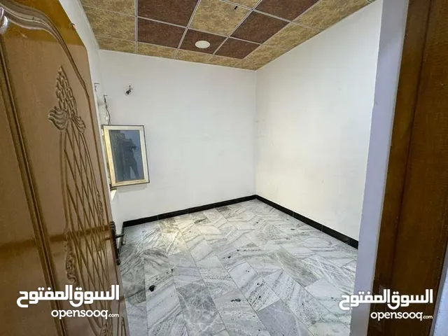 150 m2 2 Bedrooms Apartments for Rent in Basra Al-Wofood St.