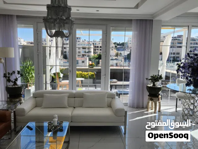 188 m2 2 Bedrooms Apartments for Rent in Amman Abdoun