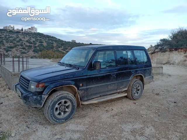 جيب ميتسوبيشي 1999 دفع رباعي للبيع