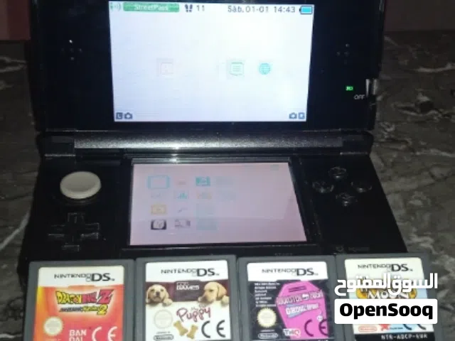 Nintendo 3DS أصلي جاي من إسبانيا + 4 ألعاب