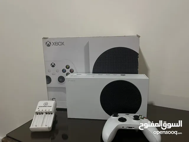 اكس بوكس سيريس إس 512GBللبيع معها حساب عليه فورزا هورايزن 5