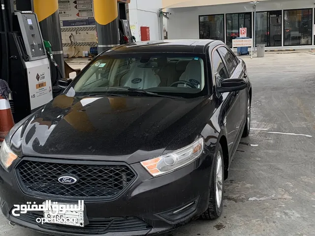 Used Ford Taurus in Al Riyadh