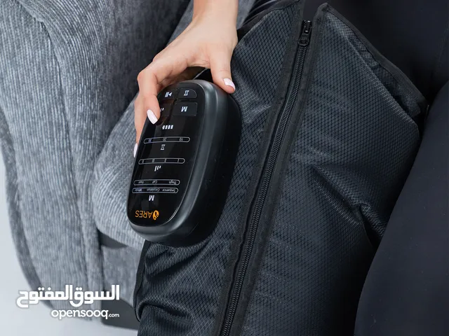 جهاز تدليك كامل الساق يو ريكوفري من آريس لاسلكي مع 6 أوضاع و4 مستويات شدة وبطارية 3000 شامل التوصيل