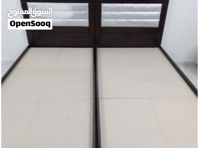 للبيع سريريين وطاوله