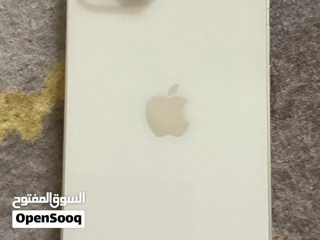 ايفون 13 عادي مساحة التخزين 128جيجه التلفون مش مفتوح عيبه في شق في  الشاشه و تعويجه بسيطه في العضم