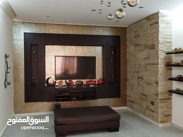 230m2 4 Bedrooms Apartments for Rent in Amman Um El Summaq