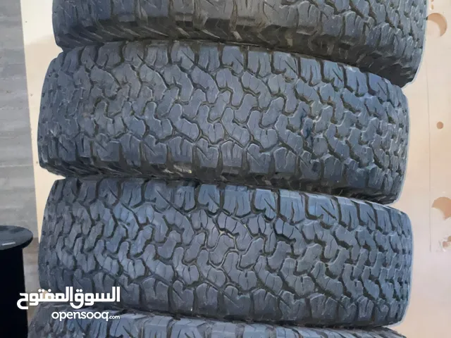 285/75R16  BF Goodrichi  LT2021/4