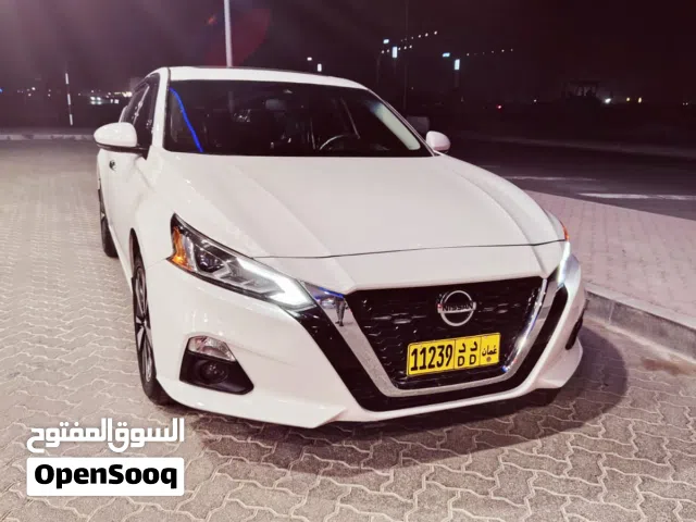 2019 نيسان التيما SV