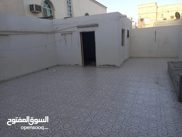 للبيع بيت إسكان المساحه 370