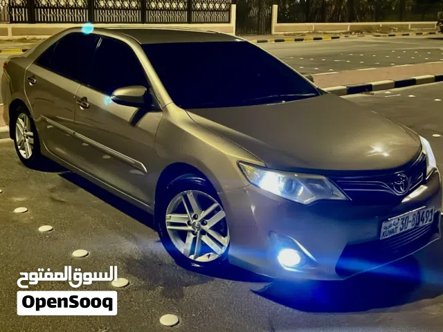 كامري 2015 مالك ثالث