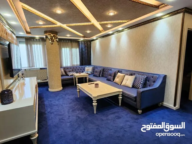 250 m2 3 Bedrooms Apartments for Rent in Istanbul Fatih