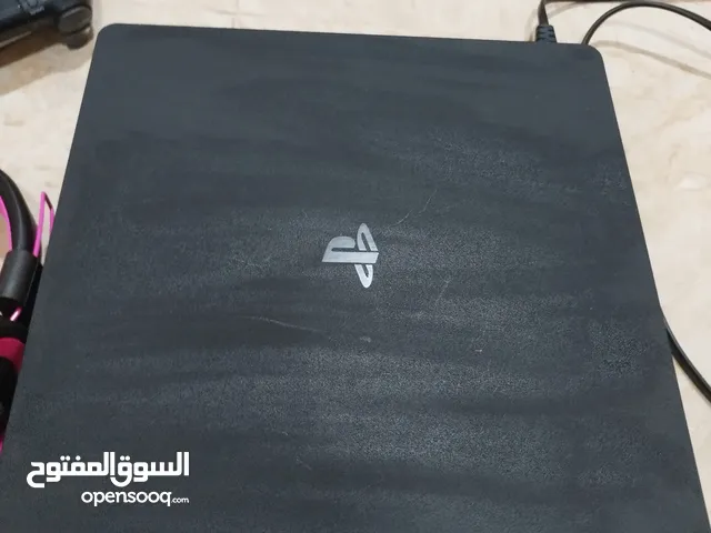 PlayStation 4 PlayStation for sale in Al Dakhiliya