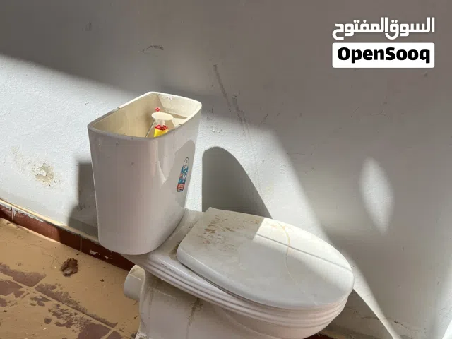 مرحاض للبيع سعر100