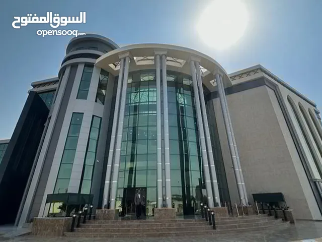 بنايه تجاريه للبيع مميزه جدا شارع 14 تموز