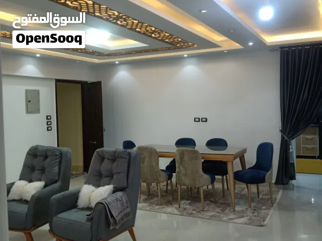 175 m2 3 Bedrooms Apartments for Rent in Giza Mohandessin