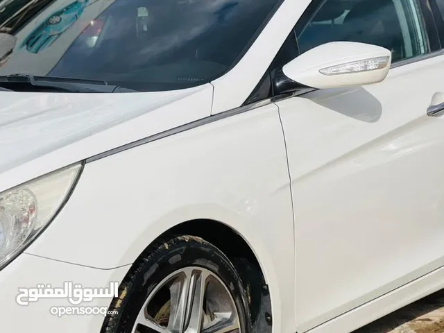 Used Hyundai Sonata in Tripoli