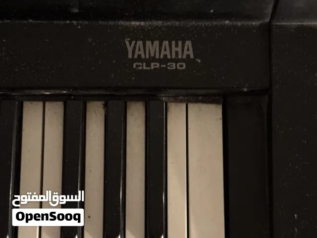 Yamaha Digital Pianos with 88 Keys and 2 Pedals بيانو ياماها  clp-30