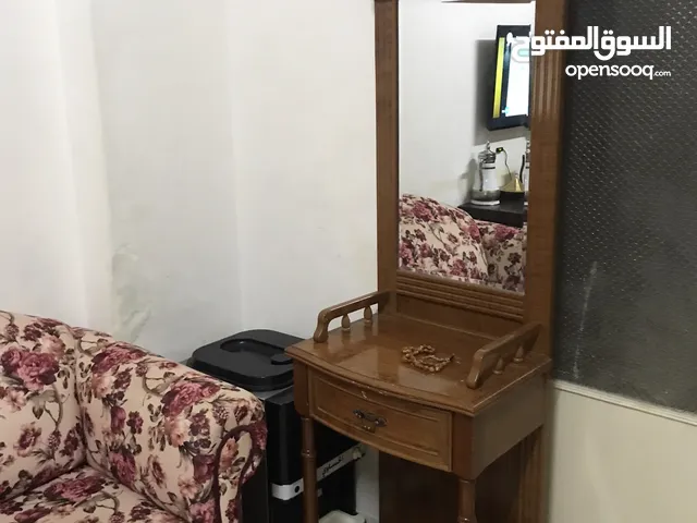 مدخل خشب ايطالي قديم بحالة ممتازة