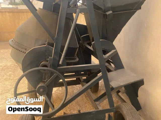 عجانه للبيع حاجه منضمه وعليها ضمان