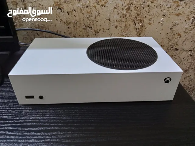 جهاز xbox series s للبيع استعمال خفيف